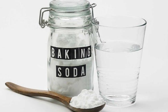 Làm trắng da bằng baking soda